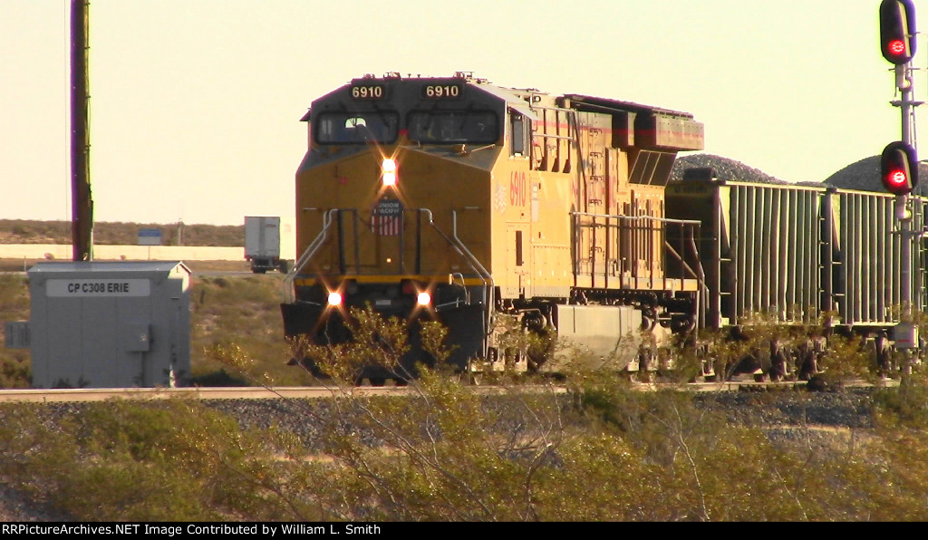 WB Unit Ballast Frt at Erie NV -2